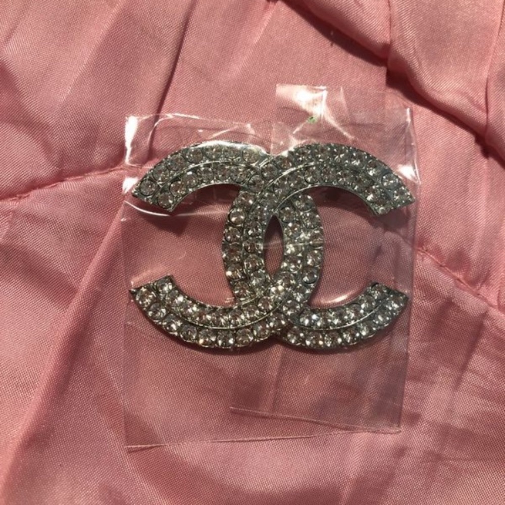 Rhinestone Brooch Silver